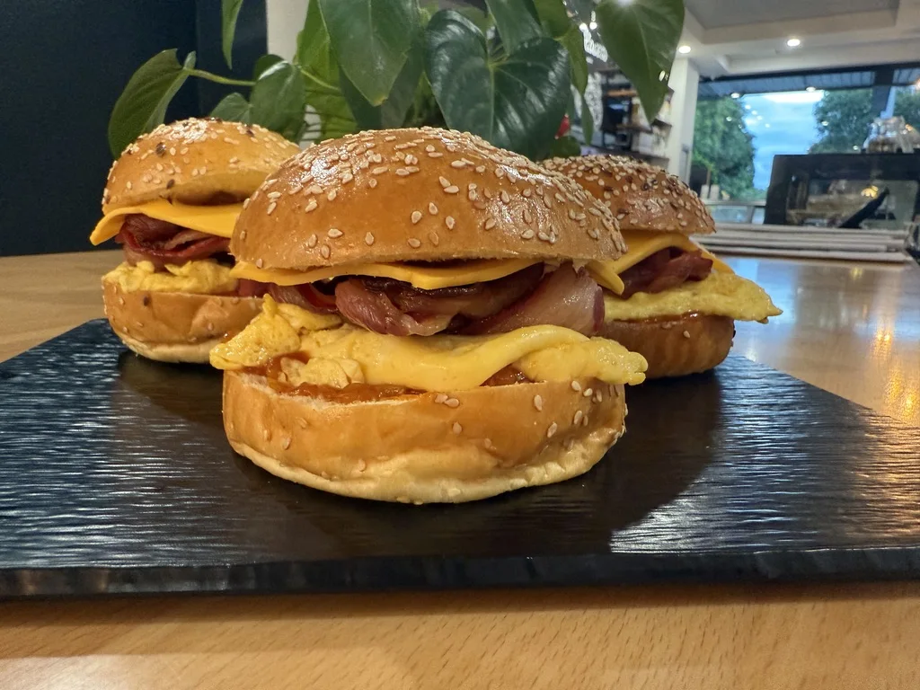 Brekkie burger